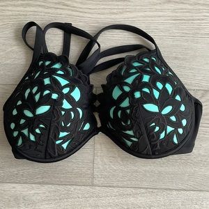 Shade and shore bikini top